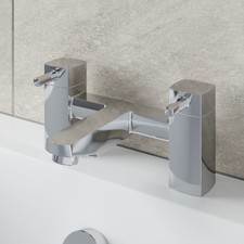 Modern Bathroom Bath Filler