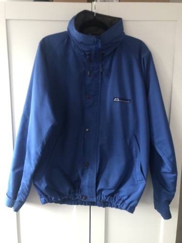 Mountain equipment size medium - equipment,