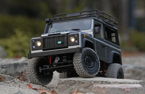 Remote control land rover - land,