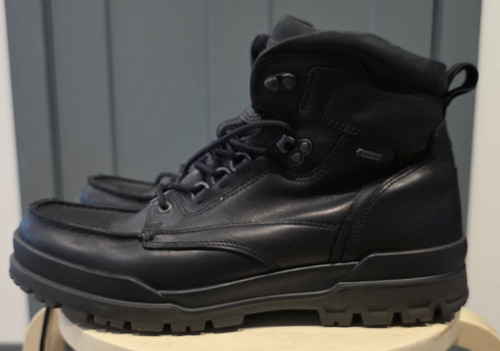 Ecco moc toe - toe, hiking