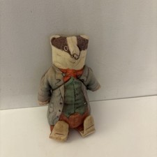 The Toy Works The Wind In The Willows Mr. Badger 1981 Bean toy  Made In USA 7”