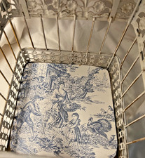 Decorative Vintage Metal WHITE