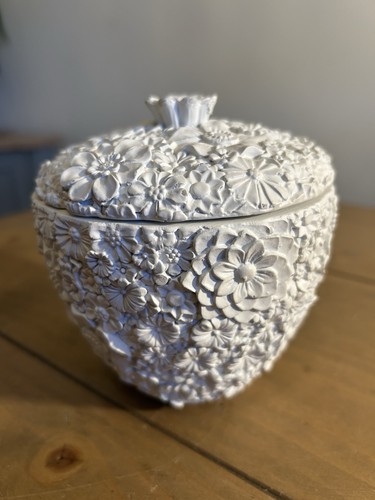 Vintage italian cream - vintage,