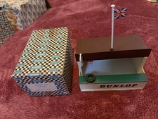 Scalextric vintage racing pit