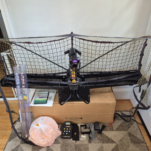 Newgy robo ping pong 2050 - robo,
