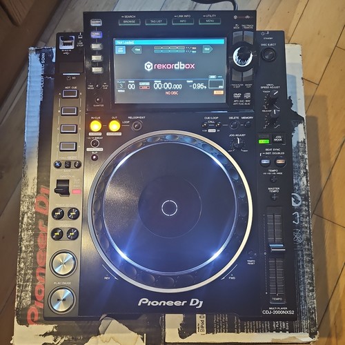 Pioneer cdj 2000 nxs2 - 2000, nexus