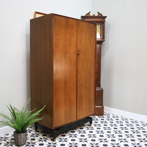 Plan fitted wardrobe tola - plan,