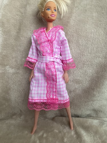 Pyjamas dressing gown - gown,