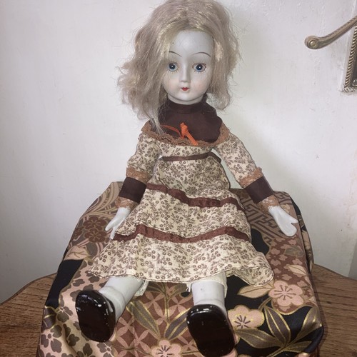 Vintage walda doll old - doll,,