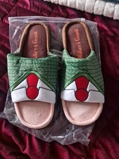 Slippers Size 9.5-11 Coddies