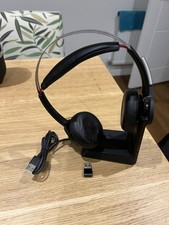 HEADSET PLANTRONICS VOYAGER FOCUS UC B825 WIRELESS BLUETOOTH MICROPHONE + Base