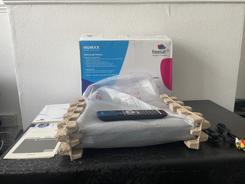 Humax foxsat hdr 500gb freesat - humax,