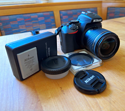 Nikon d5600 18 55 - +, af-p