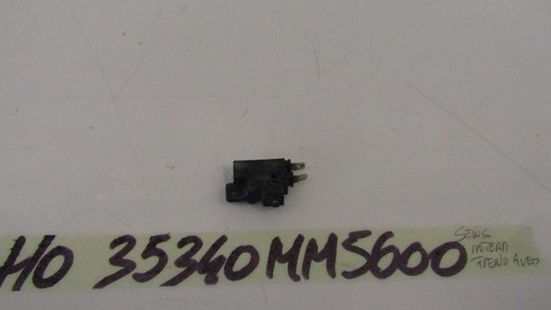 Front brake switch - front,