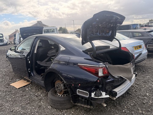 Lexus es300h 2023 breaking - es300h,