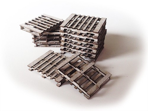 Laser cut pallets card kit - 12,