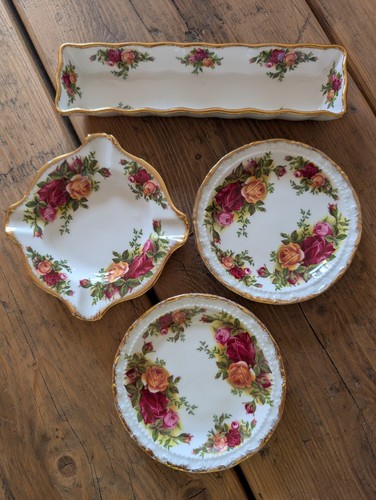 Royal albert old - country, roses
