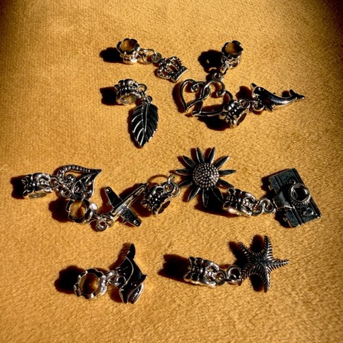 Silver tone charm bead set - tone,