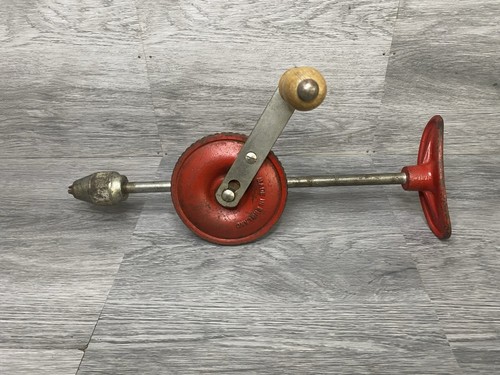 Vintage hand crank drill - crank, with