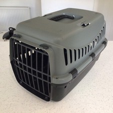 Practical Sturdy Secure Hard Plastic & Metal Small Pet (Dog Cat, Rabbit) Carrier