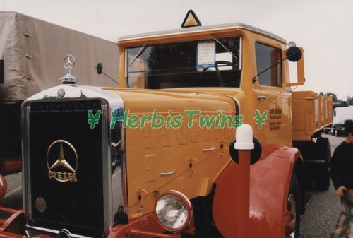 Original photo truck - truck, mercedes
