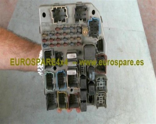 56042257d fuse relay box jeep - relay,