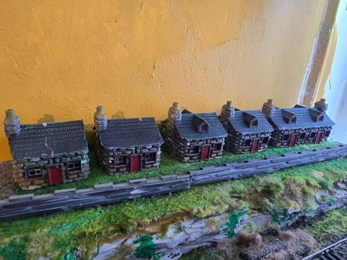 Gauge stone wall cottages - n,