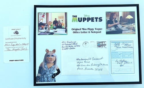 The muppets miss piggy - (2011),