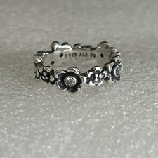 Genuine Retired Pandora 🌟