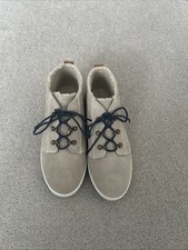 Fred Perry Globe Suede