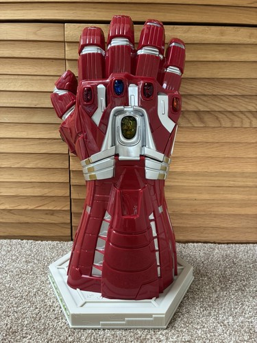 Avengers endgame nano gauntlet - avengers,