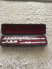 YAMAHA YFL-281SII Flute