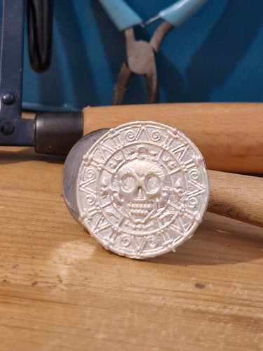 999 fine silver aztec - 999,