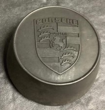 Porsche 924 wheel centre caps