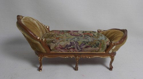 Dollhouse miniature bespaq - miniature,