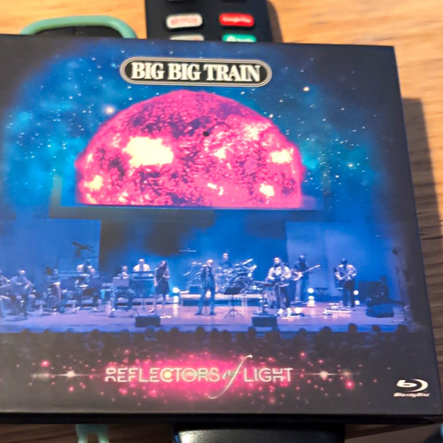 Big train reflectors - big, train:
