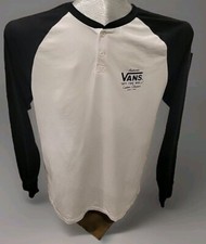 vans large long sleeved shirt In White/Black Sleeves  (#167)
