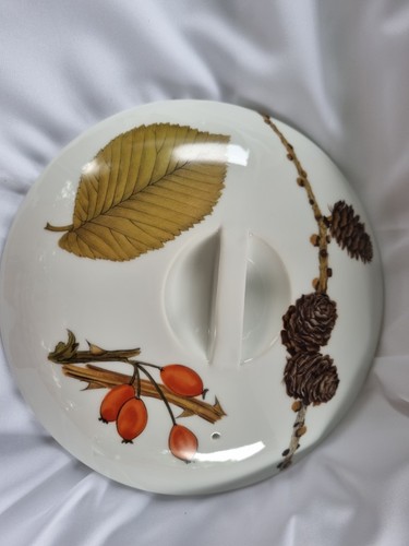 Royal worcester wild - royal, harvest