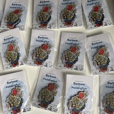 BARBOUR X PADDINGTON BEAR 2022 CHRISTMAS XMAS PIN BADGE  OFFICIAL Rare & sealed