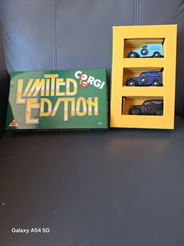 Corgi limited edition d23 - corgi, d23/1