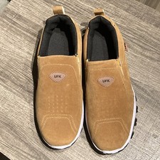 UFK Sport Shoes Mens Size 8 - Great Condition- Little Spot On Front - Right Shoe