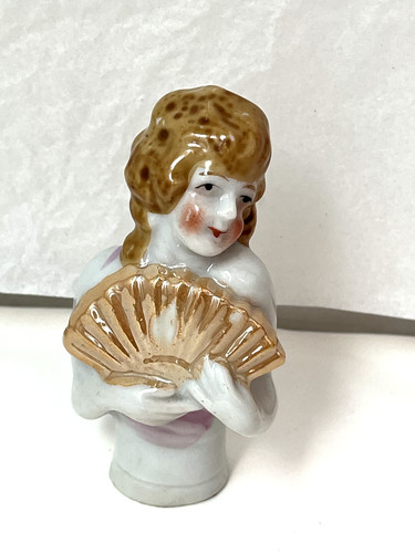 Art deco style - nude, lady