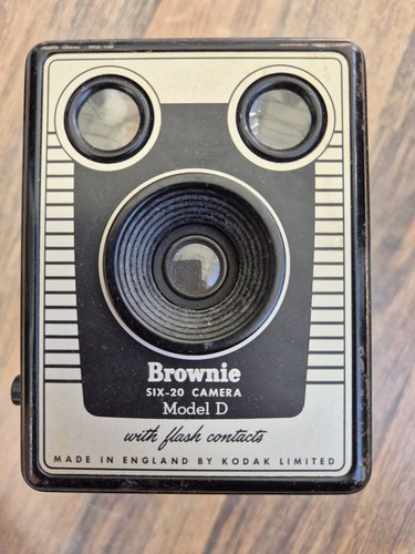 Kodak brownie six model - model, d