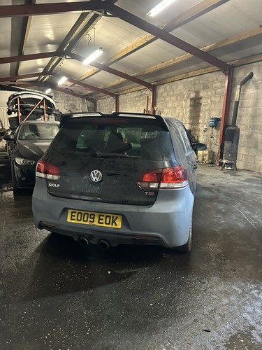 Breaking 2011 golf mk6 - breaking,