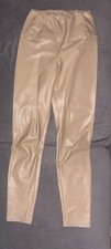 Aritzia Wilfred Daria Vegan