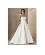 caroline castigliano wedding dress