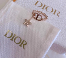 Christian/ Dior-New CD letter ring, full crystal hollowed-out star ring