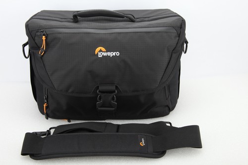 Lowepro nova 200 - 200, awii