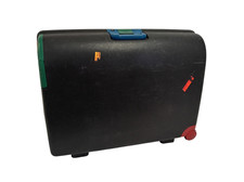 CARLTON Vintage Large Hard Shell Trolley Suitcase w Wheels & Combination Lock