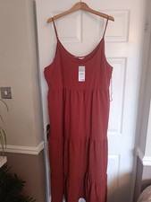 New Stunning Strappy Summer